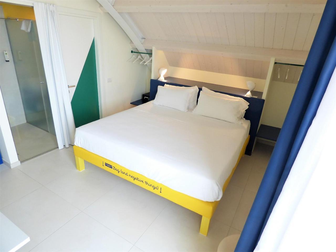 Hotel Trevi Белариа-Игеа Марина Екстериор снимка
