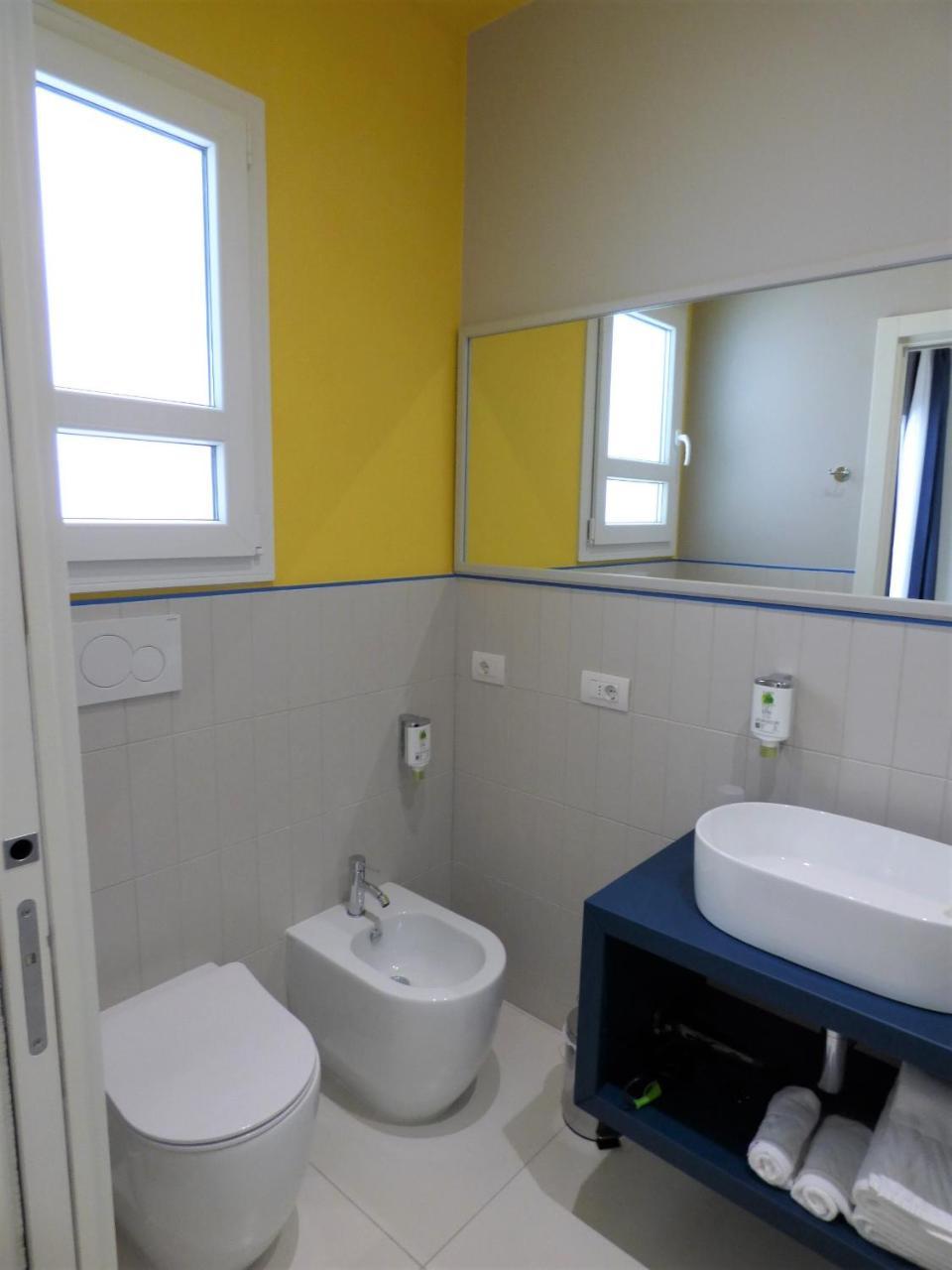 Hotel Trevi Белариа-Игеа Марина Екстериор снимка